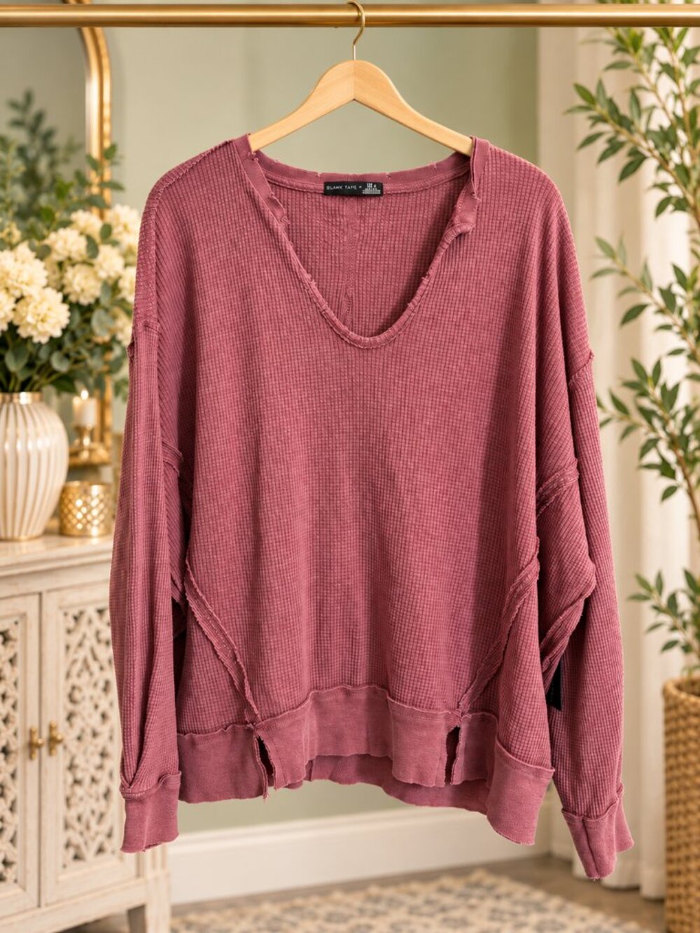 Black Tape Dusty Ash Waffle Knit Distressed V-Neck Pullover Size L NWT